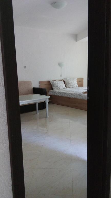 Apartment'S Pita & Mare Kiten  Exterior photo